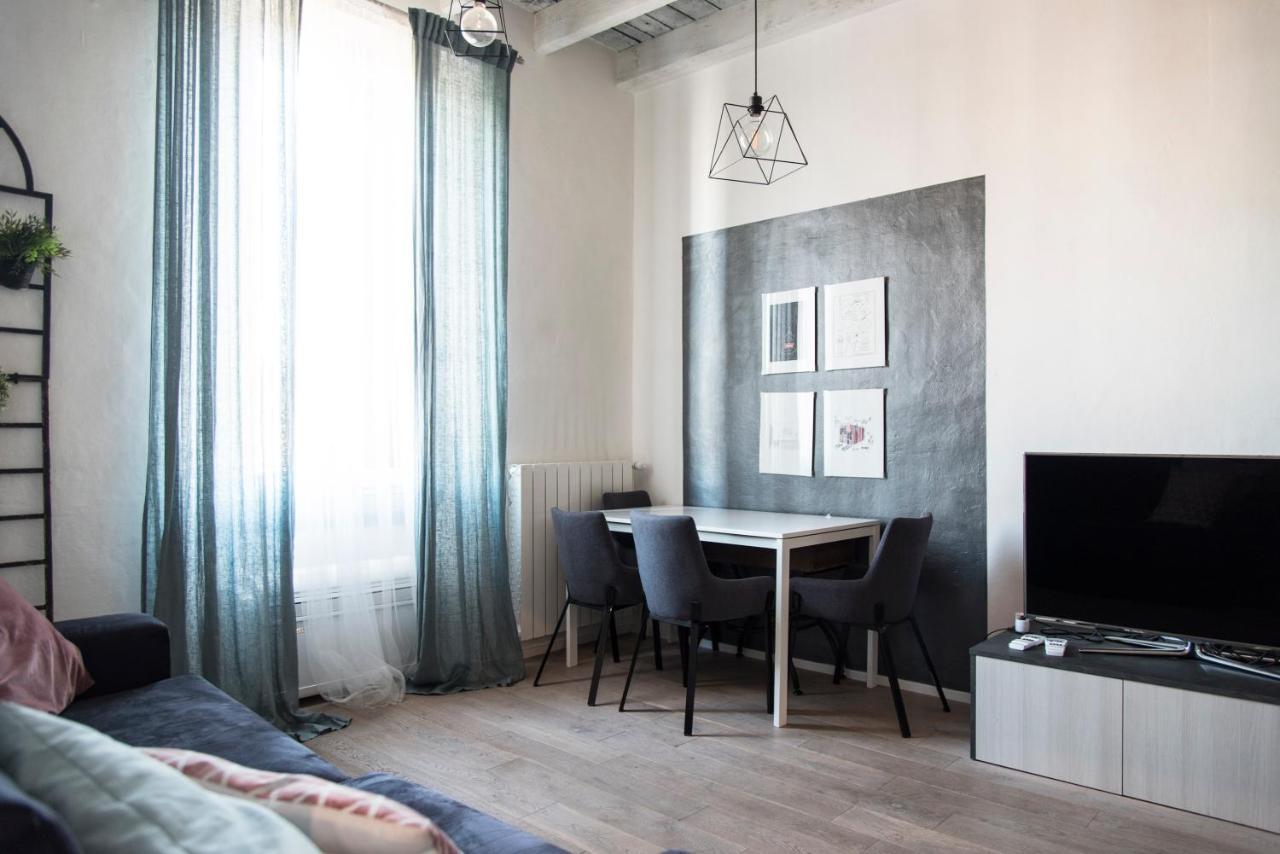 Youhosty - Correggio 12 Milán Exteriér fotografie